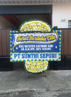 Papan Bunga Duka di Trikora